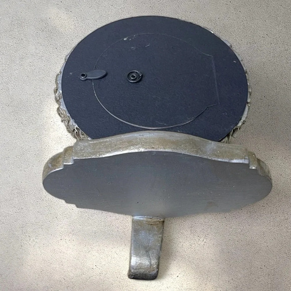 Vintage Hobby Lobby Christmas Stocking Holder Wreath Picture Frame Heavy Silver - Picture 6 of 8